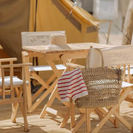 Οργανωμένο κάμπινγκ Holacamp Fun Σίτζες