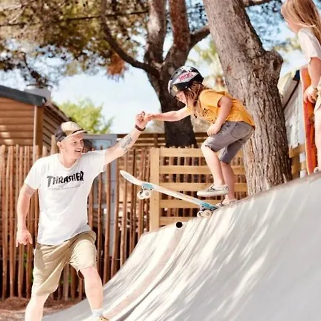 Οργανωμένο κάμπινγκ Holacamp Fun