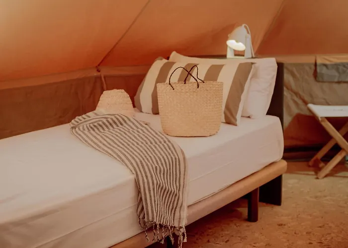 Lüks kamp alanı Holacamp Fun Sitges